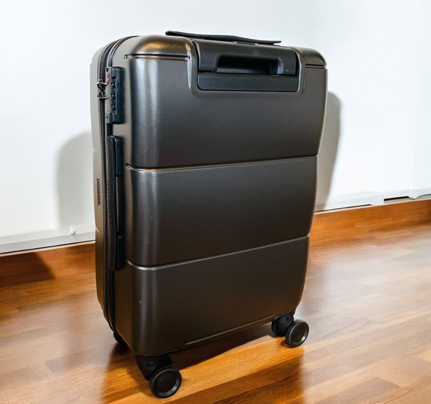 Valigie: Handgepäck Polycarbonat 55CM Gr. M gateBAG Anthrazit NEU – Nuovo e nell'imballaggio originale da Bergdietikon venduto da shopAgent 5