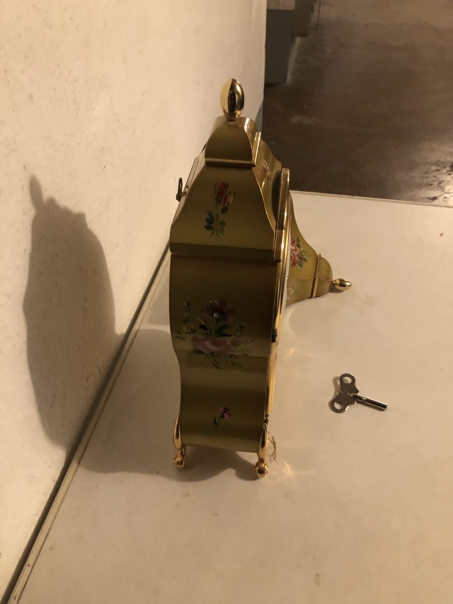 Orologi da terra & Orologi da parete: Tischuhr Comtesse goldfarben mit Blumenmuster gebraucht – Usato da Arbon venduto da Wladimir1 3