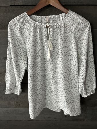 Esprit Bluse mit Blumenmuster, Gr. 38 (M)