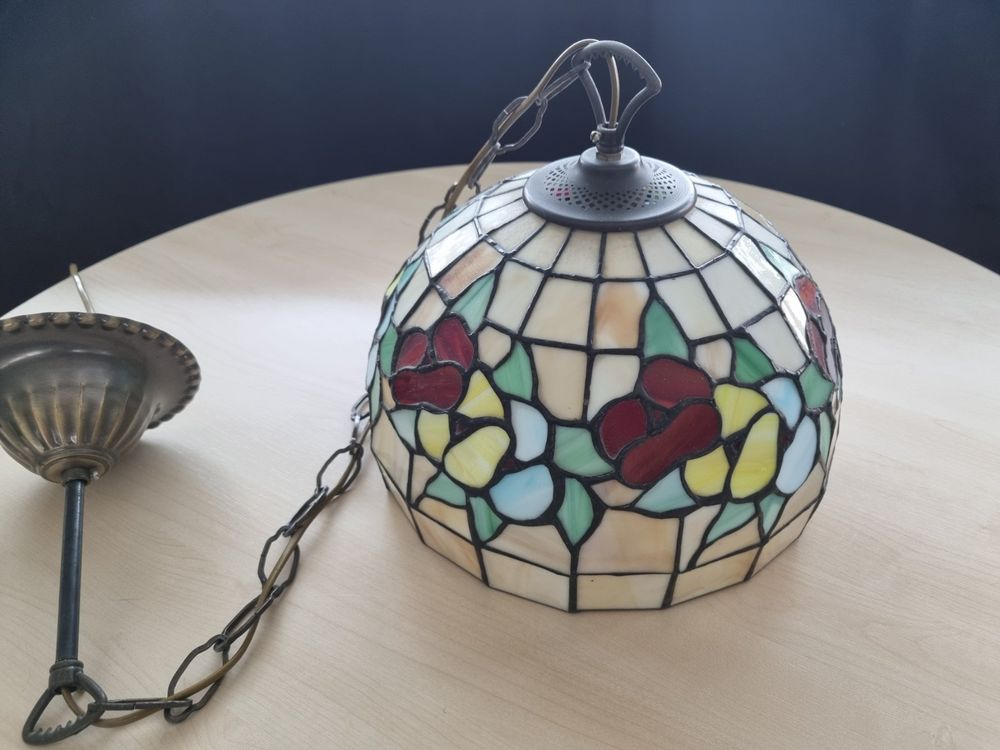 Deko-Abdeckungen Für Deckenleuchten – Buntglas-Design Gegen Blenden & Flimmern