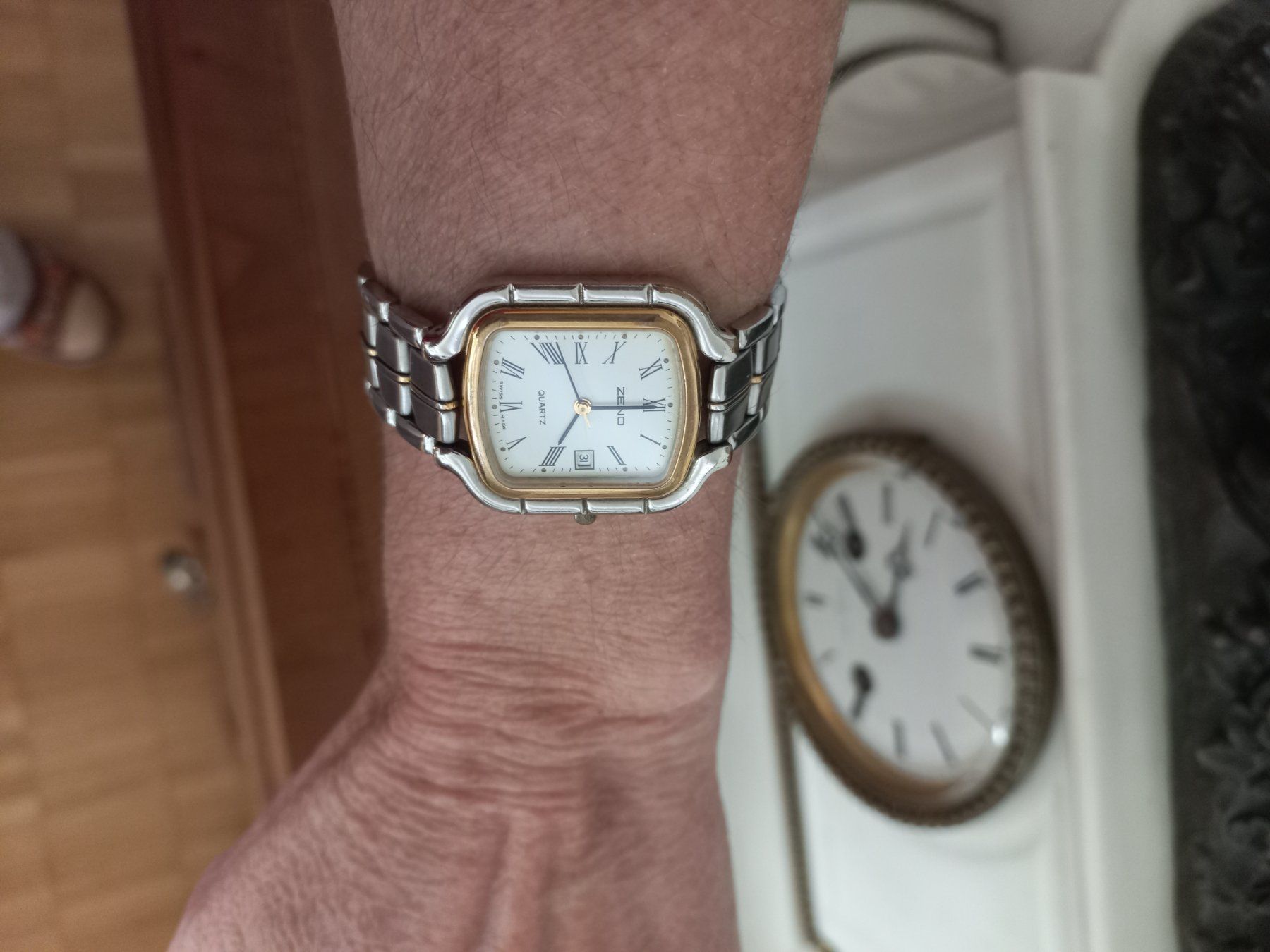 M-Watch Montres: Damenuhr – Neuf avec emballage d'origine à Reinach BL par Niculescu 3