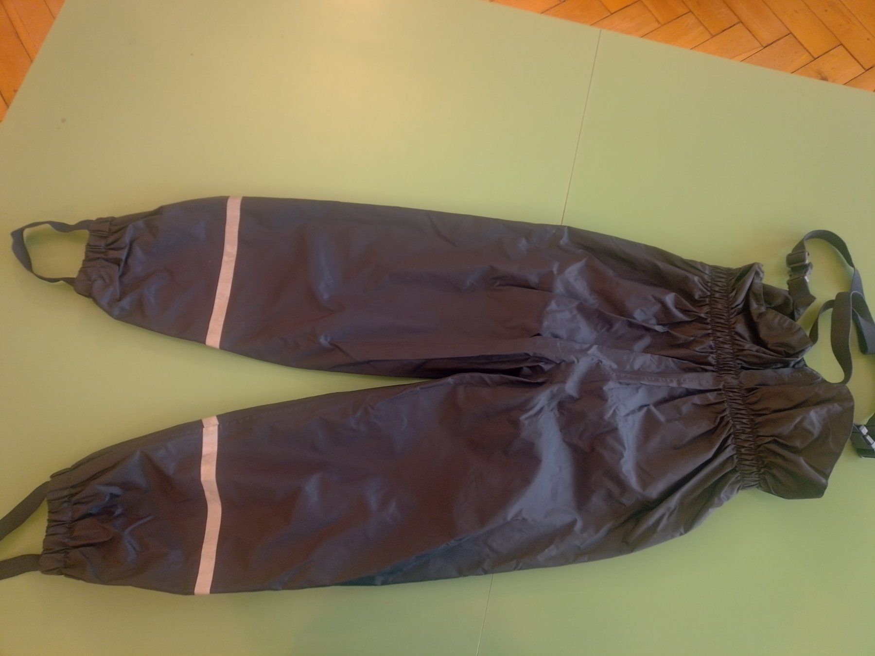 Kleiderpakete & -sets: Lot de vêtements 128 – Gebraucht aus Fribourg von mar_z757 1