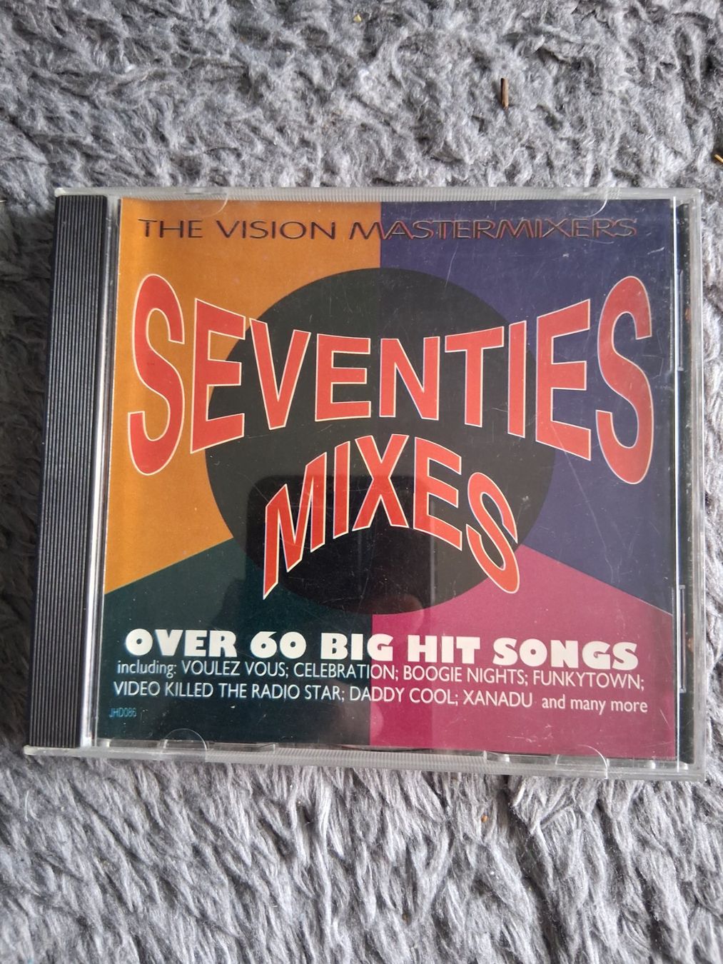 CD: SEVENTIES MIXES   OVER 60 BIG HITS     CD – Usato da Wetzikon ZH venduto da Ramones01