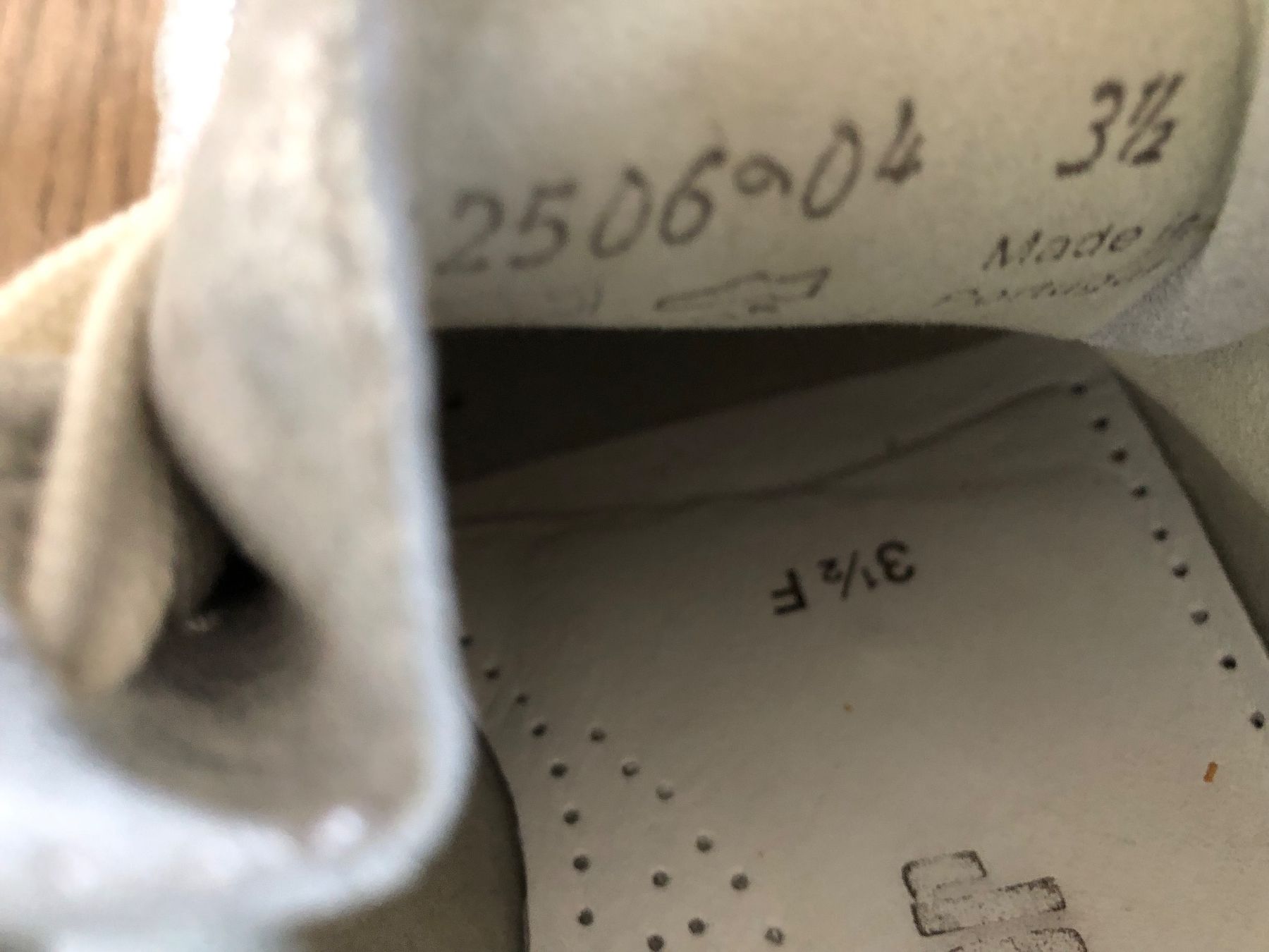 Scarpe da donna: Sioux Schnürschuhe Damen Grashopper silbern Gr. 36 – Usato da Versoix venduto da chr_2rpz 3