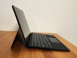 Microsoft Surface Pro X (SQ1/8GB RAM/256GB) inkl. Type Cover