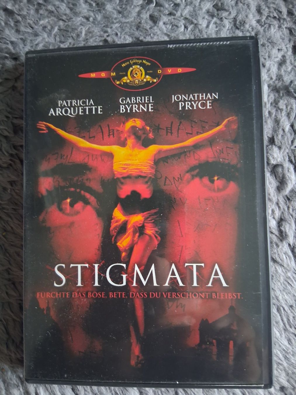 Tous les DVDs: STIGMATA      DVD – D'occasion à Wetzikon ZH par Ramones01