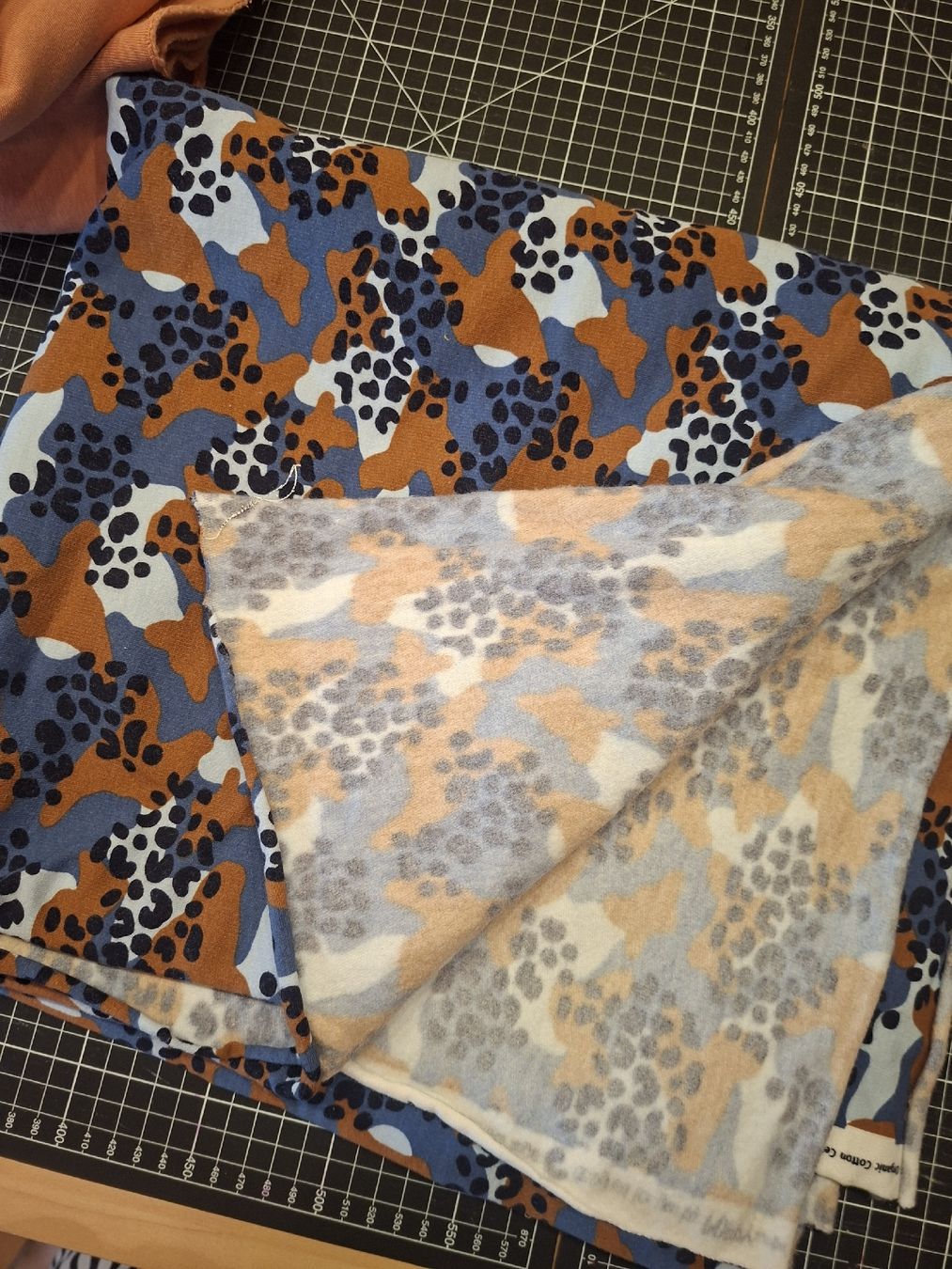 Tissus: kuscheliger Sweater Stoff  – Neuf (Voir description) à Steinen par Bunzli90 1