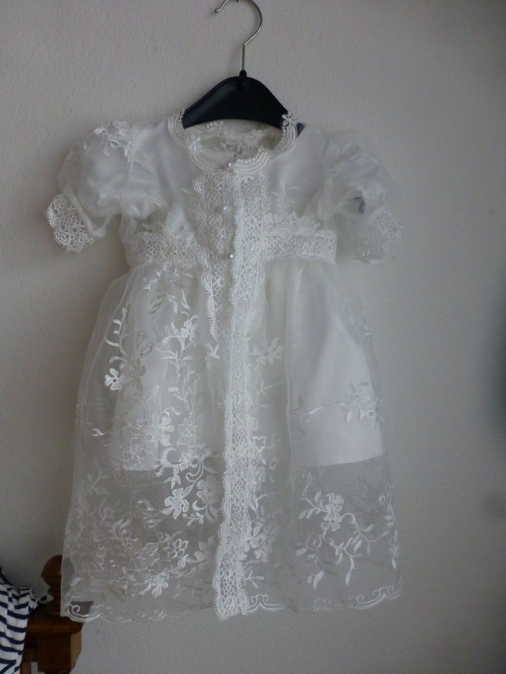 Vestiti & Gonne: Baby Taufkleid (kurzarm) – Usato da Hergiswil NW venduto da annettelia