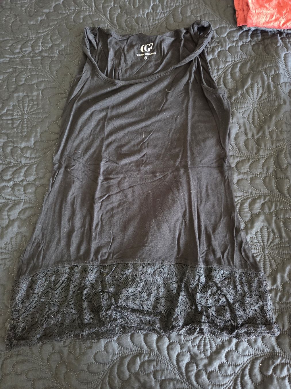 Lots de vêtements: div. Oberteile Grösse S – D'occasion à Lostorf par _Venus_ 3