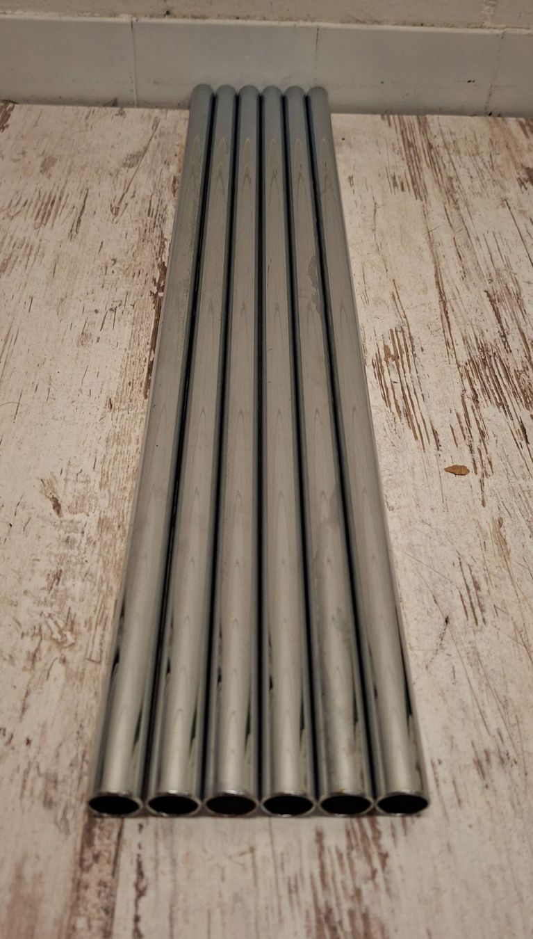 USM Banconi: USM Haller Rohre 6x / 60.5cm – Usato da hombrechtikon venduto da Marijo