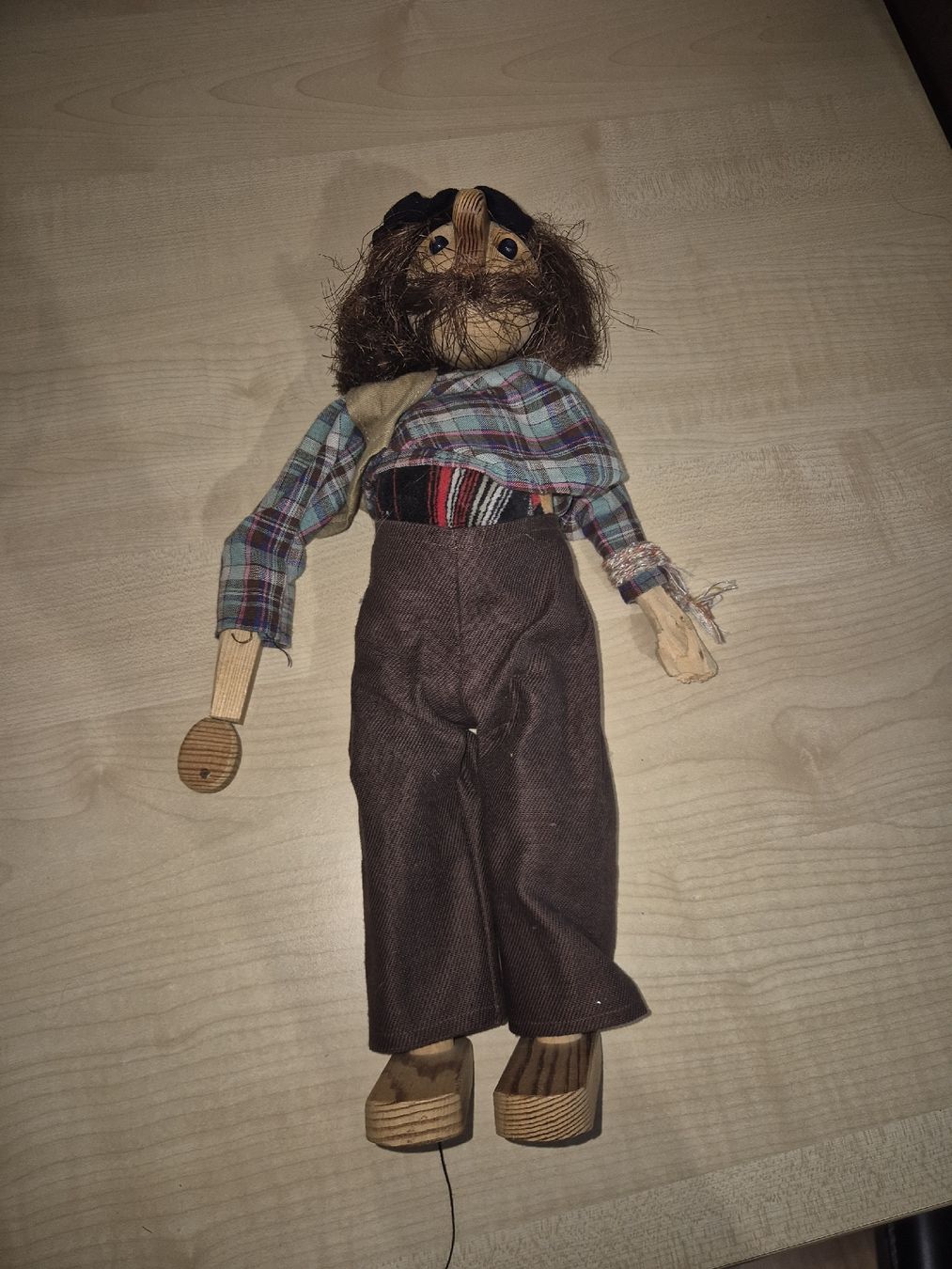 Poupées: Holzpuppe Räuber – D'occasion à Gipf-Oberfrick par Cyclodecan