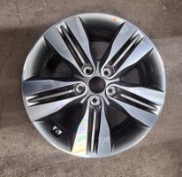 Eine Hyundai IX35 Alufelge 52910-2Y700