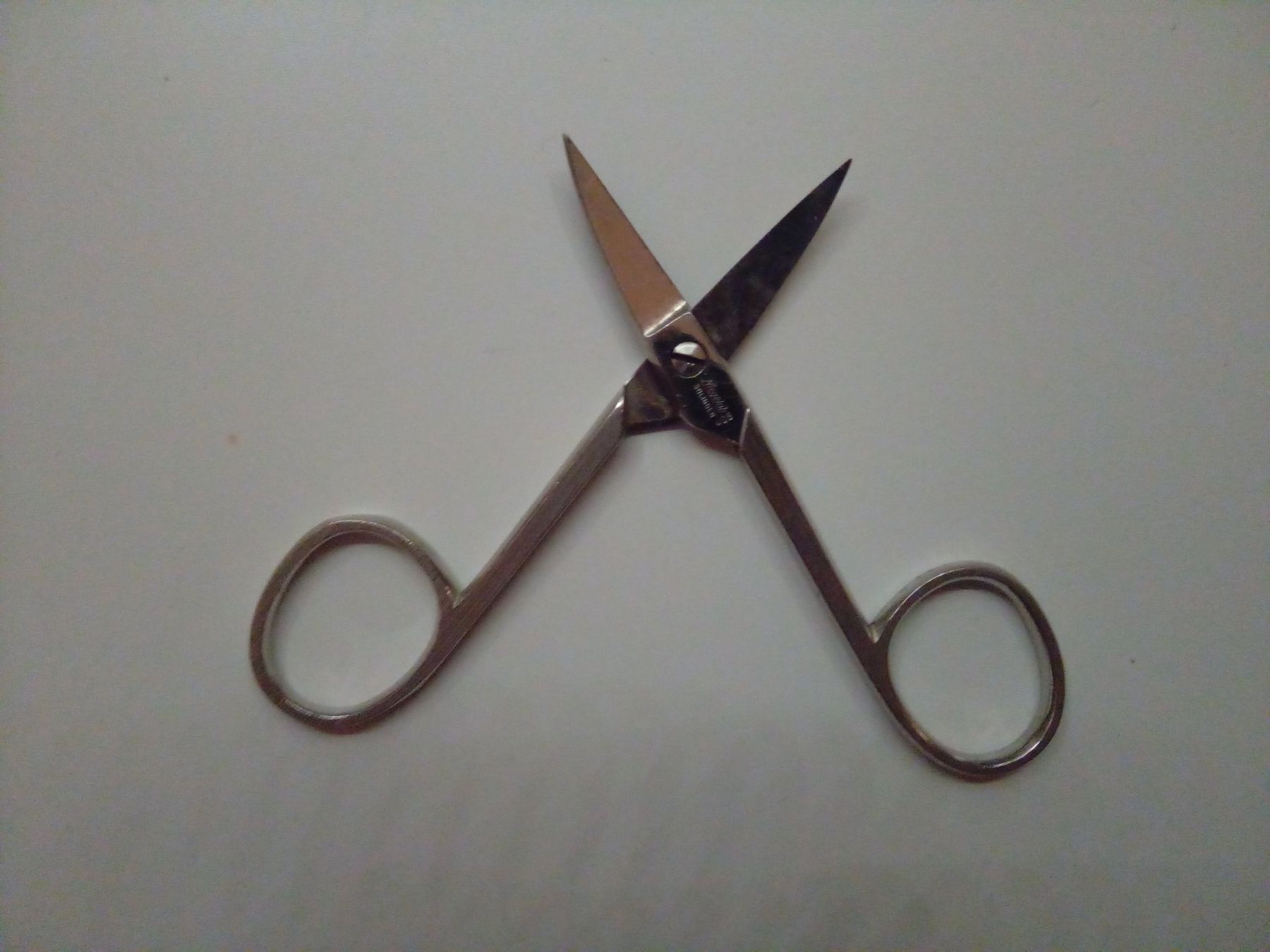 Solingen Tutti gli attrezzi: Ciseaux à ongles de qualité - Nagelschere – Usato da Echandens venduto da Gamora32 1