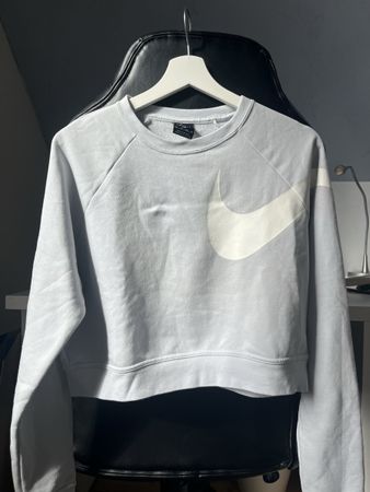 Nike Cropped Sweatshirt, size XS, hell blau