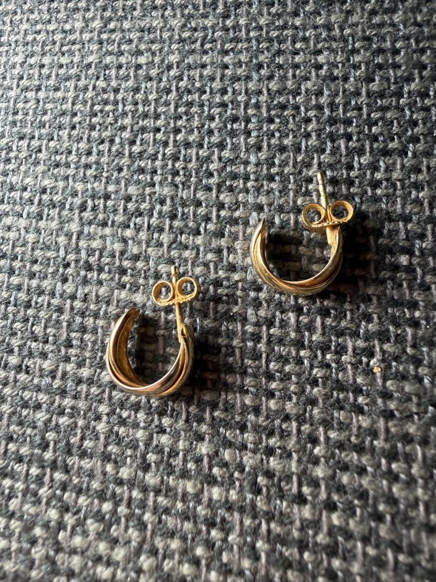 Orecchini pendenti & Orecchini a lobo: Clous d’oreilles en or 750 – Usato da Courroux venduto da Yiedot