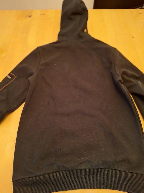 Maglioni & Felpe: Kapuzenpulli von PIER ONE in der Grösse XS – Usato da Schinznach-Dorf venduto da StoepfiR 1