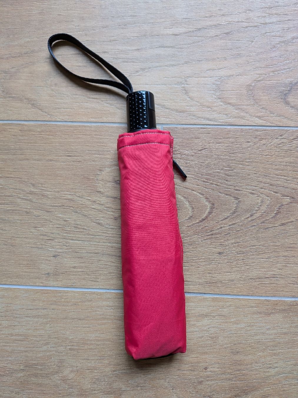 Knirps Parapluies: Taschenschirm Knirps – Neuf (Voir description) à Eschenbach SG par SanFranciscoCalifornia