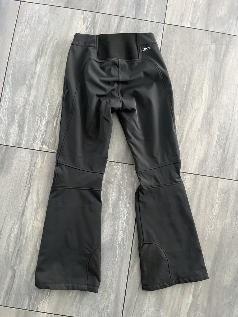 CMP Completi & Tailleur: CMP Skihose, Gr. S, Schwarz – Usato da Gächlingen venduto da Bee_13 1