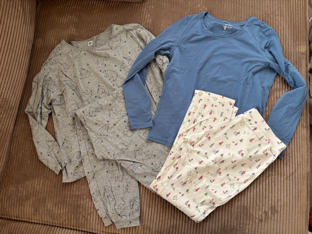 Negligees & Pigiami: 2x Damen Pyjama, Gr. 36/38, GRATIS – Usato da Hagenbuch ZH venduto da LisaChristine