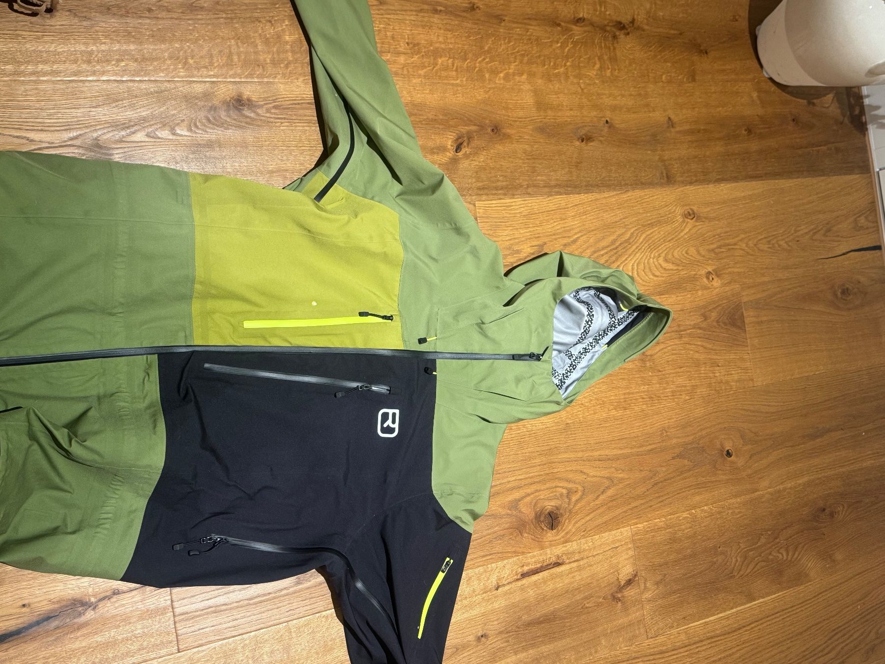 Ortovox Jacken: Ortovox Hard Shell Jacke – Gebraucht aus Wangen SZ von Andri_G 2