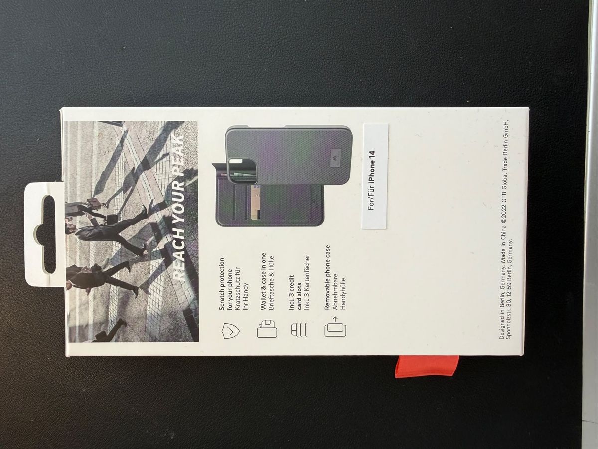 Apple Covers & Schutzfolien: Black Rock - Handyhülle IPhone 14 – Neu und originalverpackt aus Schaffhausen von Kunterbuntesleben 2