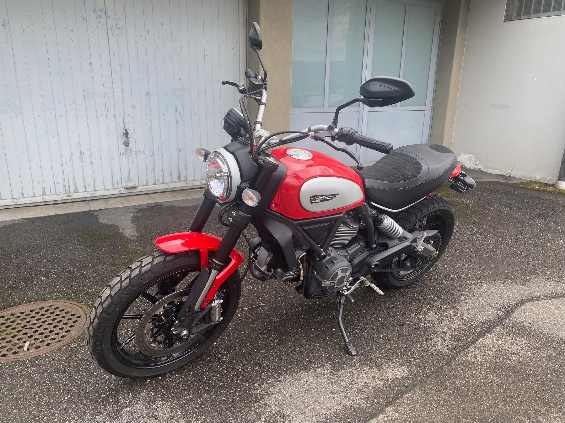 Ducati Strada: Ducati Scrambler ICON ABS – Usato da Herrliberg venduto da Santorixx 2