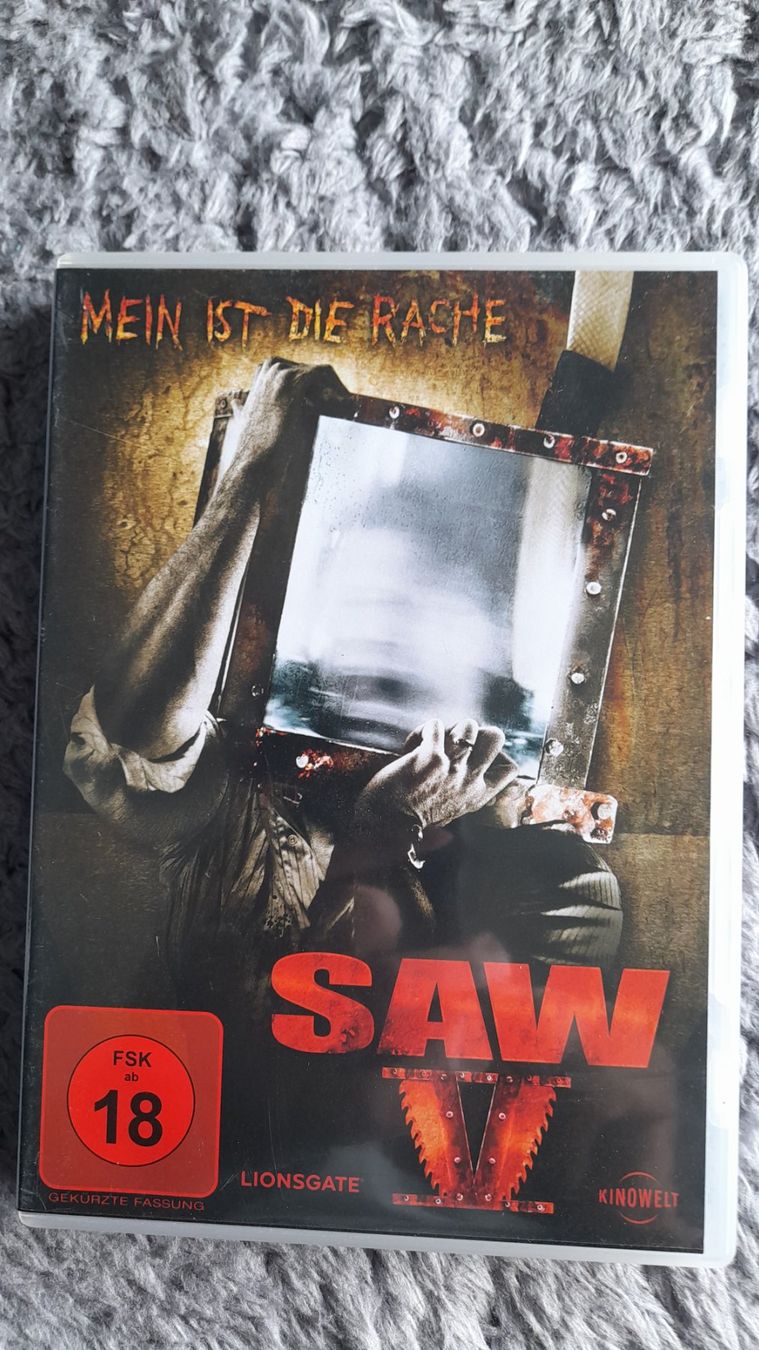 Tous les DVDs: SAW V    DVD – D'occasion à Wetzikon ZH par Ramones01
