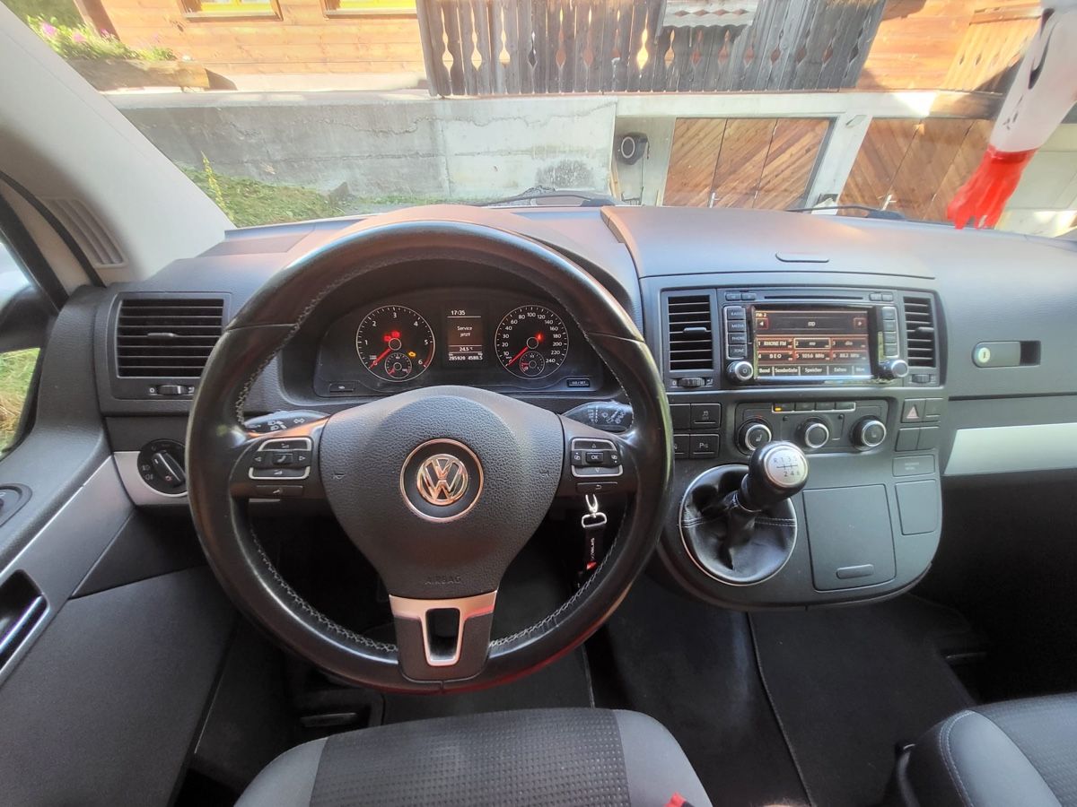 VW Automobili: VW T5 Multivan 4Motion – Usato da Brenzikofen venduto da Eldare 6