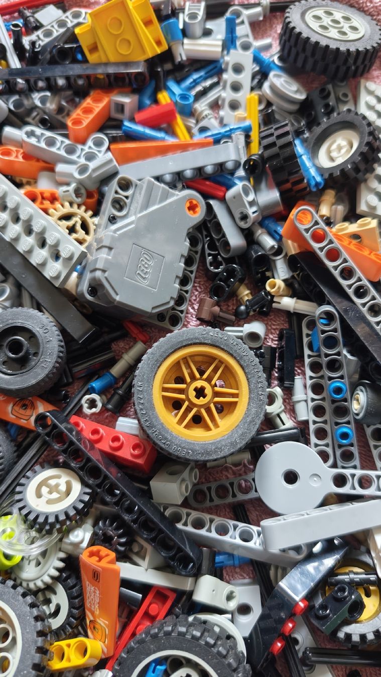 Lego Giocattoli: Lego Technik Teile ca 1,5 Kilo – Usato da Effretikon venduto da Superkarin7 3