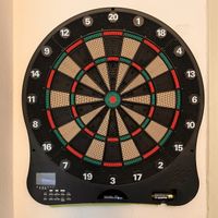 Dartpfeile Set inkl. Dartscheibe elektronisch