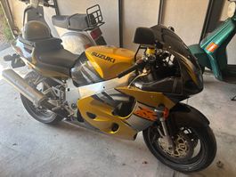 Suzuki GSX-R SRAD Motorrad Gelb Schwarz guter Zustand