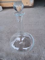 Karaffe aus Glas