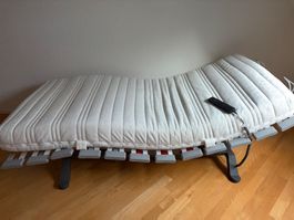 Elektrisches Bett