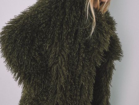 Veste fausse fourrure Stradivarius verte neuve