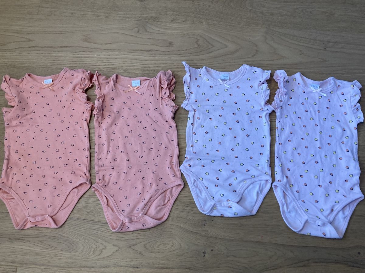 Migros Biancheria intima: 4 Bodys Sommer Gr. 62/68  – Usato da Oberstammheim venduto da Annatina11