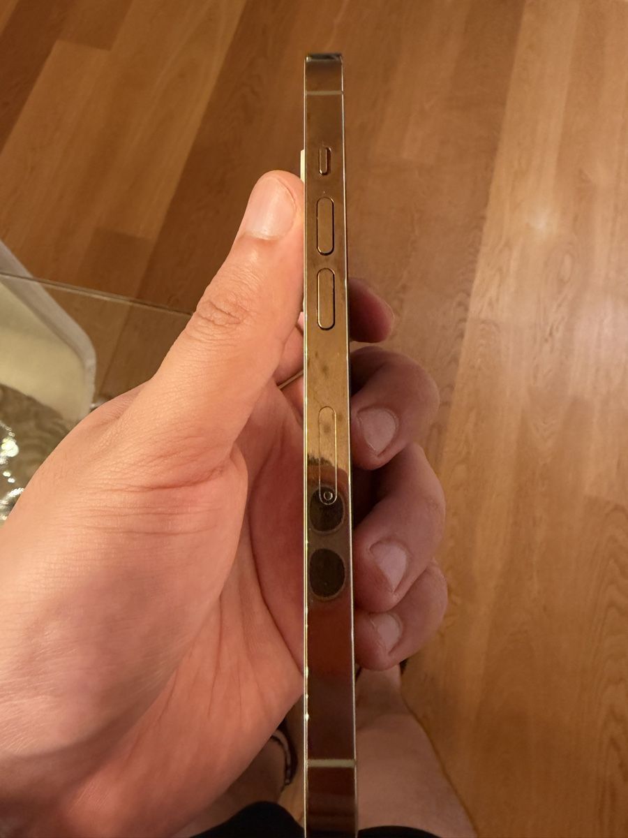 Apple Telefoni cellulari / Smartphones: iPhone 14 Pro – Usato da Zürich venduto da Yoni_to 3