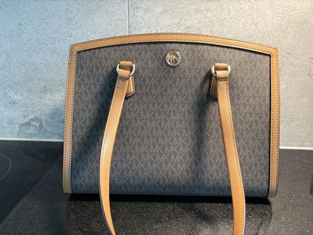 Michael Kors Schultertasche