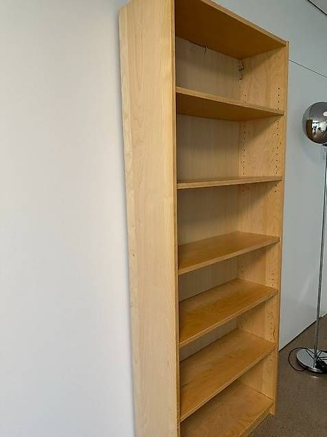 Scaffali: Gratis Gestell aus Holz – Usato da Aarau venduto da vio_lrn7 1