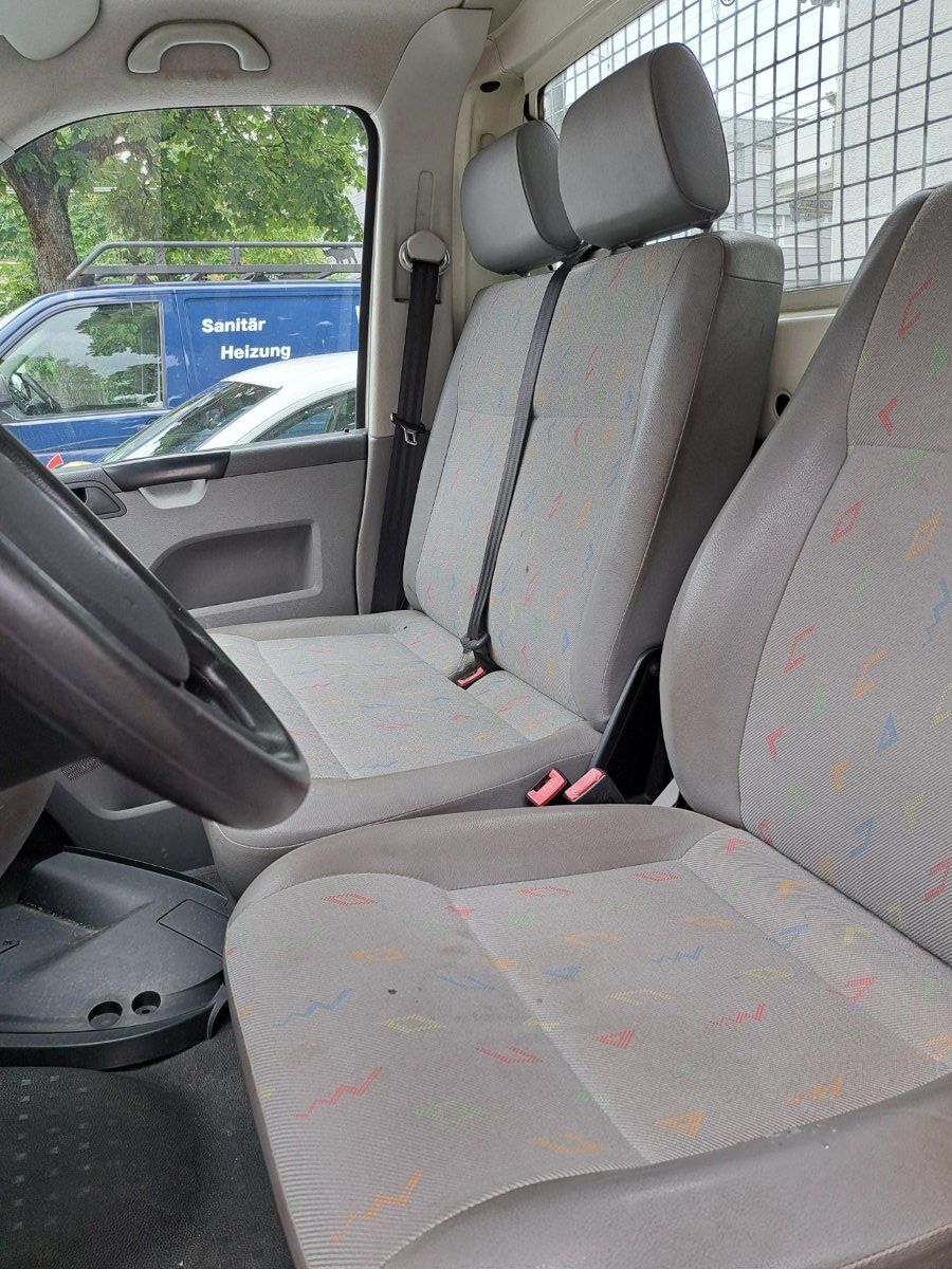 VW Veicoli commerciali: VW T5 mit Brücke – Usato da Hochfelden venduto da mar_bz97 5