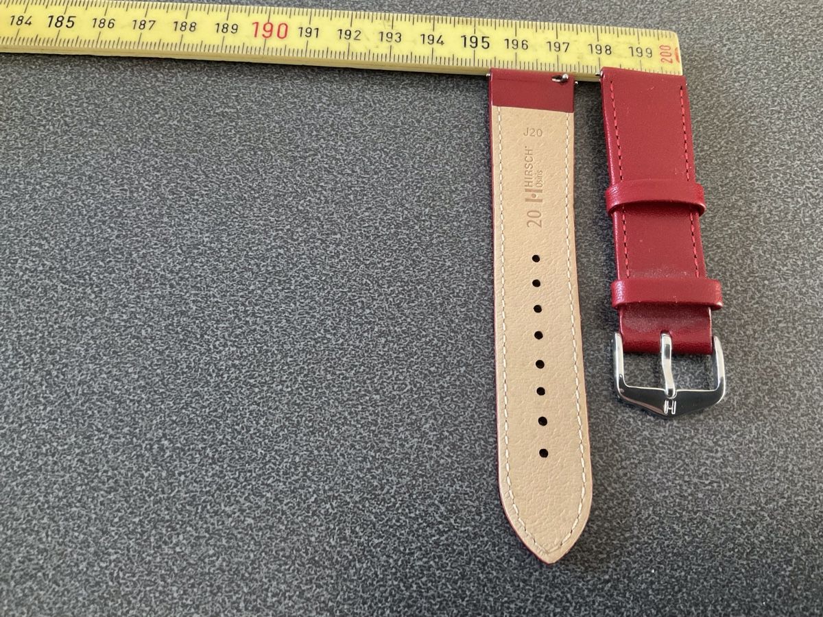 Bracciali & Braccialetti: Damen Uhrenband Hirsch – Nuovo (secondo la descrizione) da Buchs ZH venduto da Obstgarten78