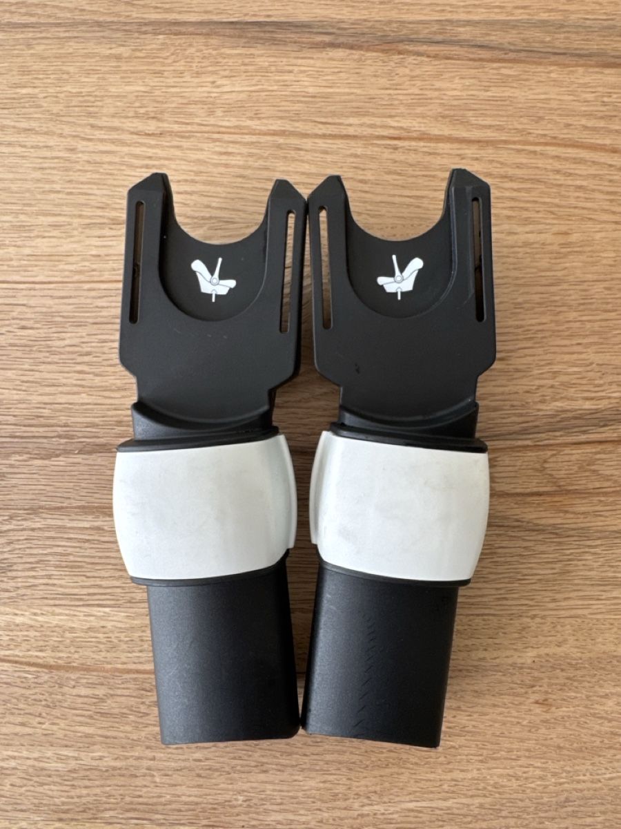 Maxi-Cosi Unità & Adattatore: Adapter Maxi-Cosi für Bugaboo Fox – Usato da Arboldswil venduto da sevi0110