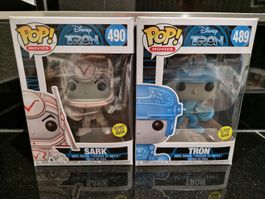 Lot de 2 figurines Pop! Tron et Sark #489 et #490.