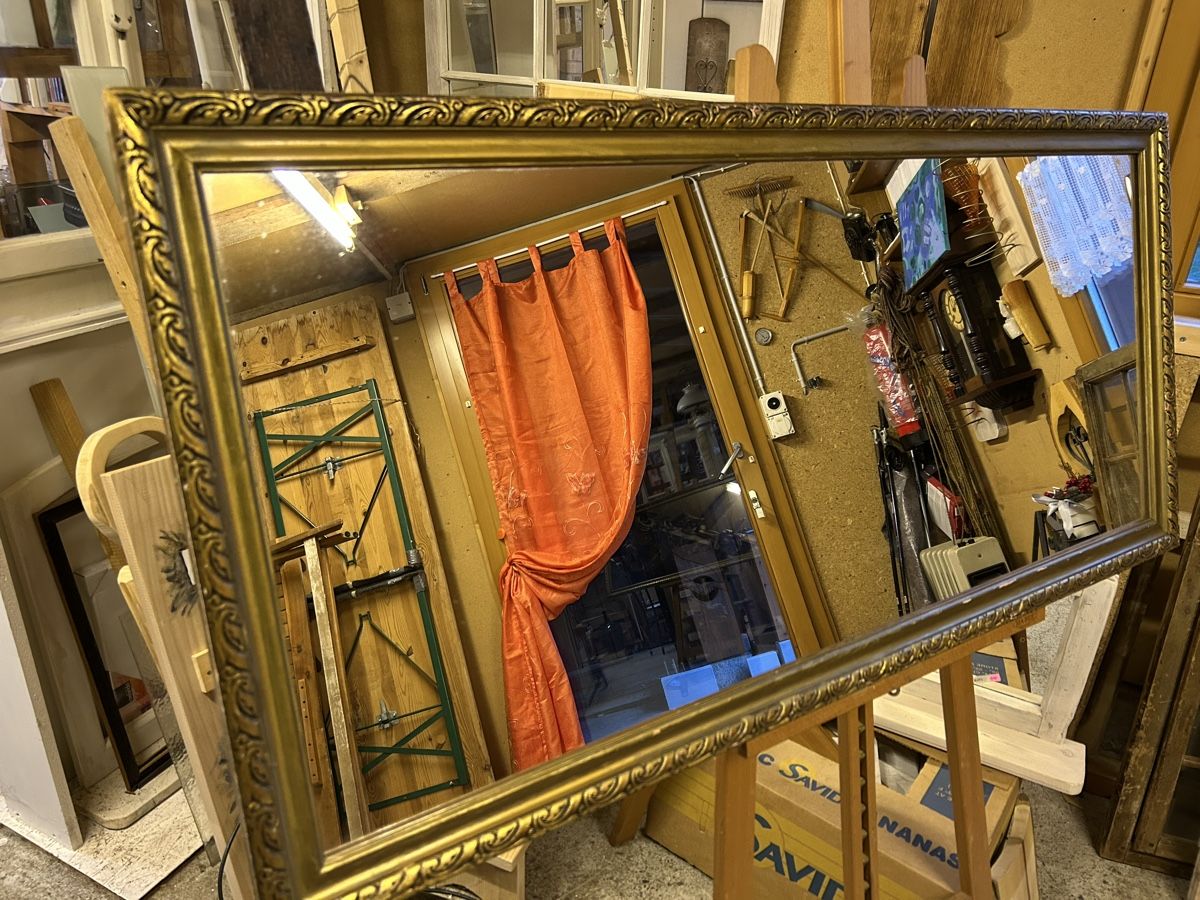 Specchi: Im Angebot ein wunderschöner Spiegel – Usato da Gwatt (Thun) venduto da ate_6ng8 3