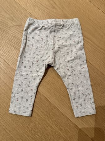 Benetton Baby Leggings Gr. 68, Blumenmuster