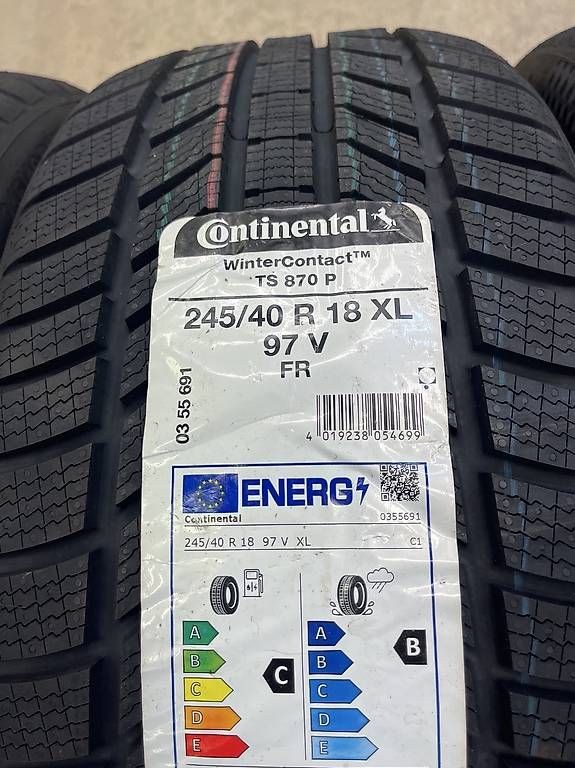 Pneumatici & Ruote complete: Winterreifen 245/40/18 97V Continental  – Usato da Aarau venduto da Avdyli1 2