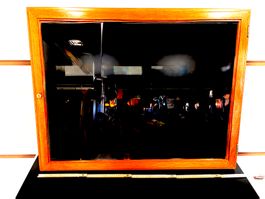 Vitrine,Wandvitrine,Medalienschrank,Kranzschrank,Glasvitrine
