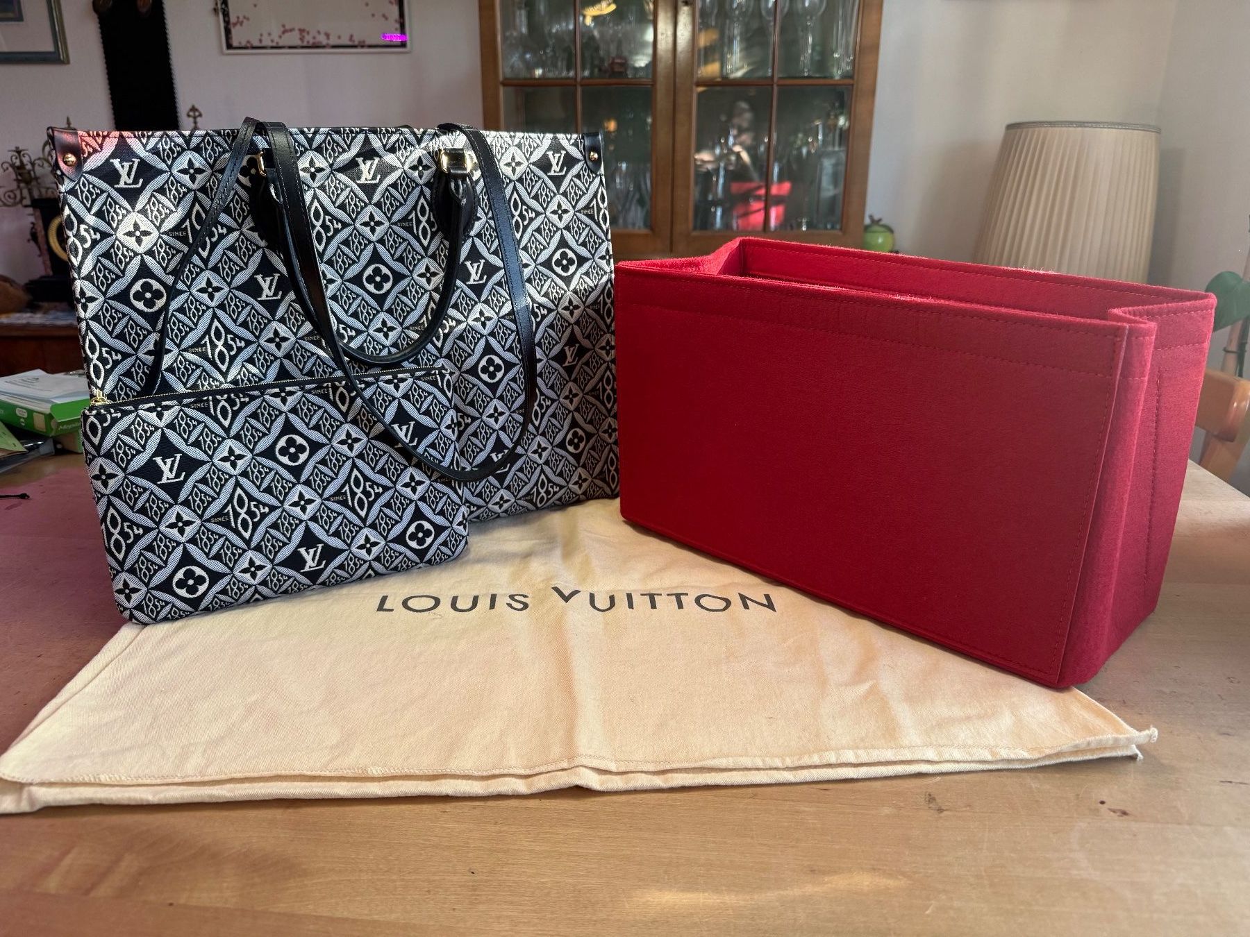 Louis Vuitton Borse: LOUIS VUITTON ONTHEGO GM SINCE 1854 – Usato da Basel venduto da tigerchen60