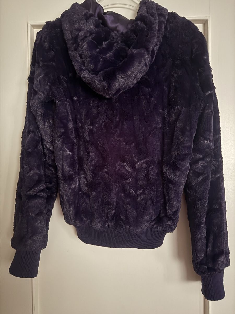 Jacken: Jacke – Gebraucht aus Schaffhausen von mar_jk9z 1
