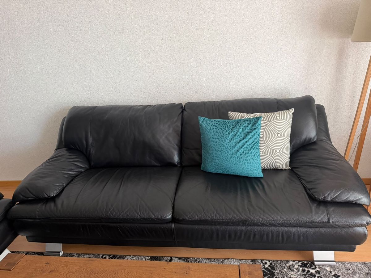 Sofas: Ledersofa schwarz 3-Sitzer  – D'occasion à Elgg par LS-SHOP 1