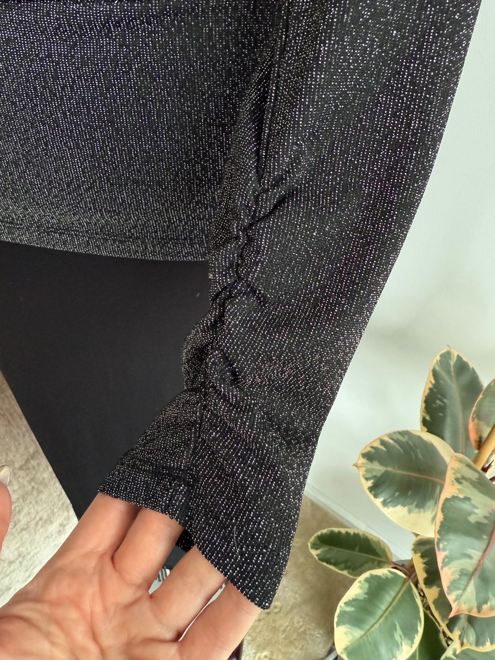 Liu Jo Maglioni & Felpe: Liu Jo neue Bluse Top Shirt Pullover Gr.34 / XS – Nuovo (secondo la descrizione) da Altendorf venduto da RedHairBeast 4